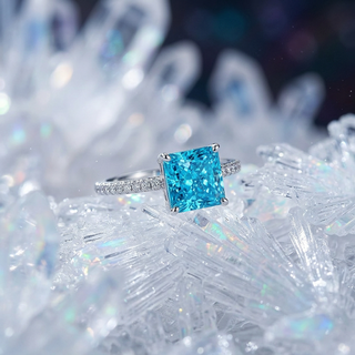 Sky Kite Statement Ring