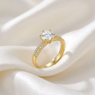 Tri‑Sparkle Beaded Ring
