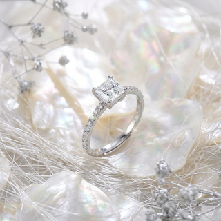 Mini Solitaire Dangle Ring