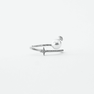 Classic Pearl Accent Ring